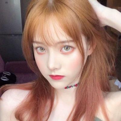 科技新品魅力头像女，展现未来风尚之选